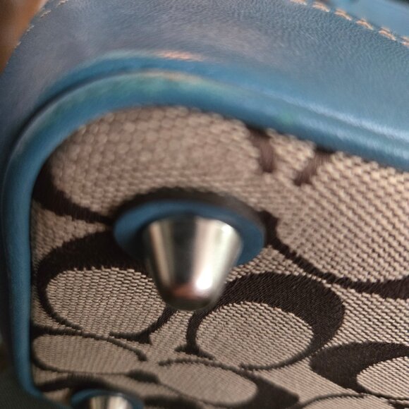 Coach Teal/Turquoise Signature Hampton Bag - Picture 11 of 15
